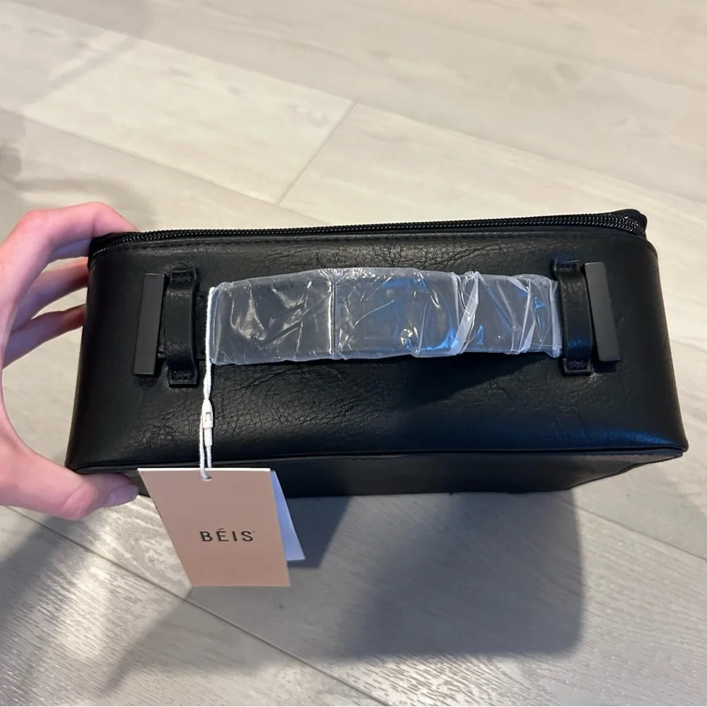 BEIS sleek cosmetic